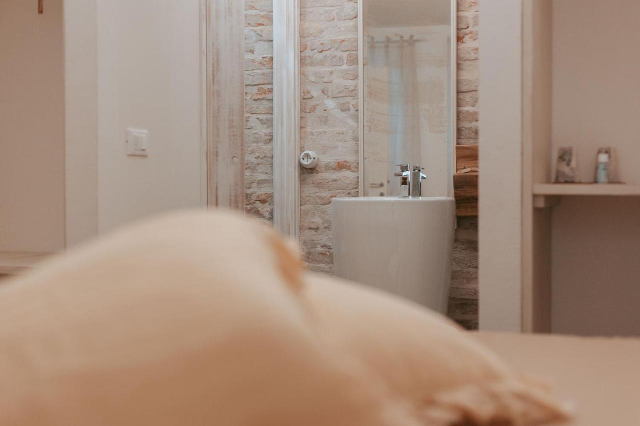 Laguna Suite B&B Чоджия Екстериор снимка